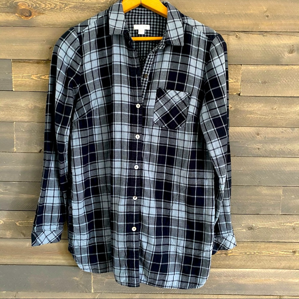 J.Jill soft blue flannel with pockets